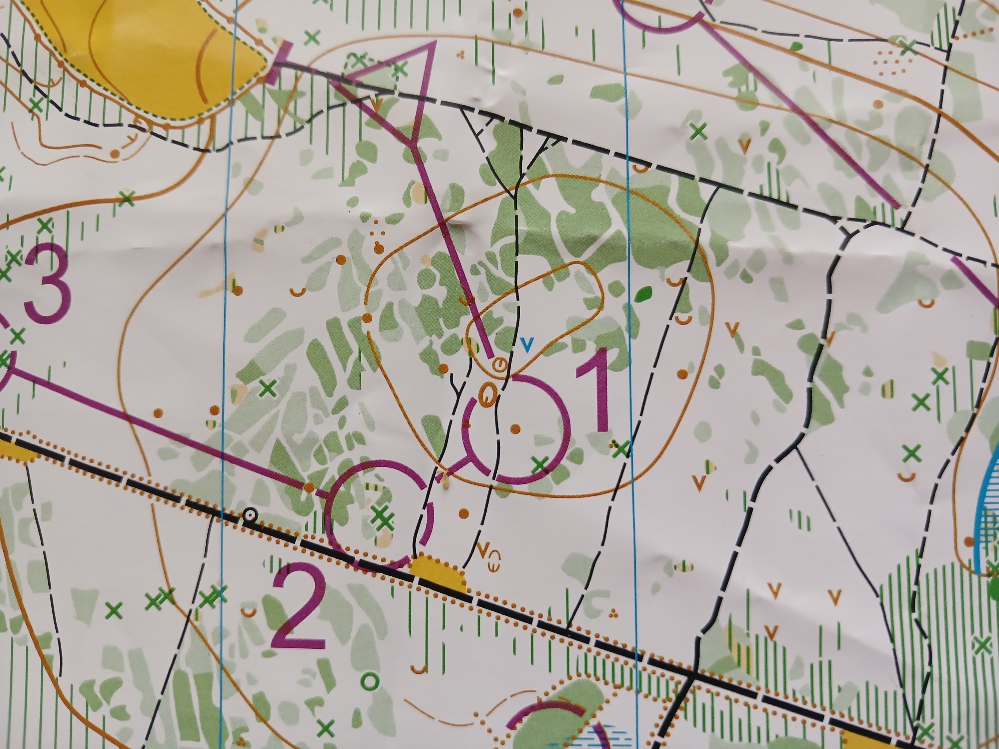 Photo poste sur une carte